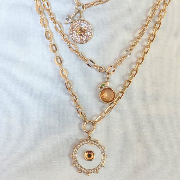 White House Black Market Runway/ Statement Triple Chain Gold Tone Necklace Set! - Picture 2 of 7